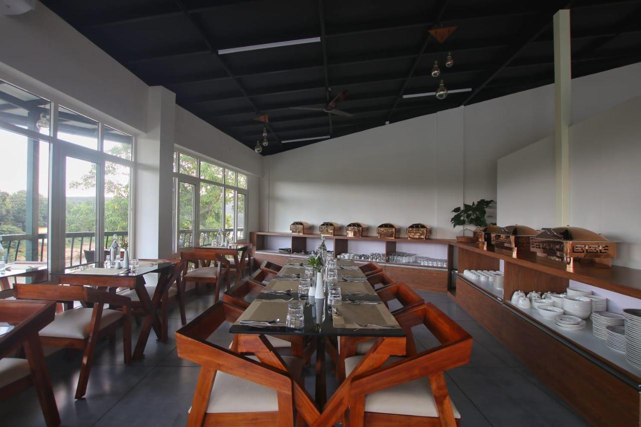 Nexstay Grand Chaliyar Resort Edavanna Buitenkant foto