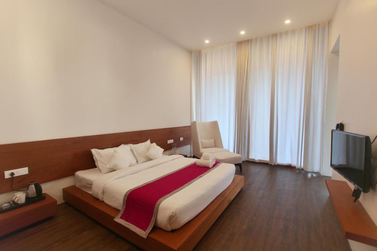 Nexstay Grand Chaliyar Resort Edavanna Buitenkant foto